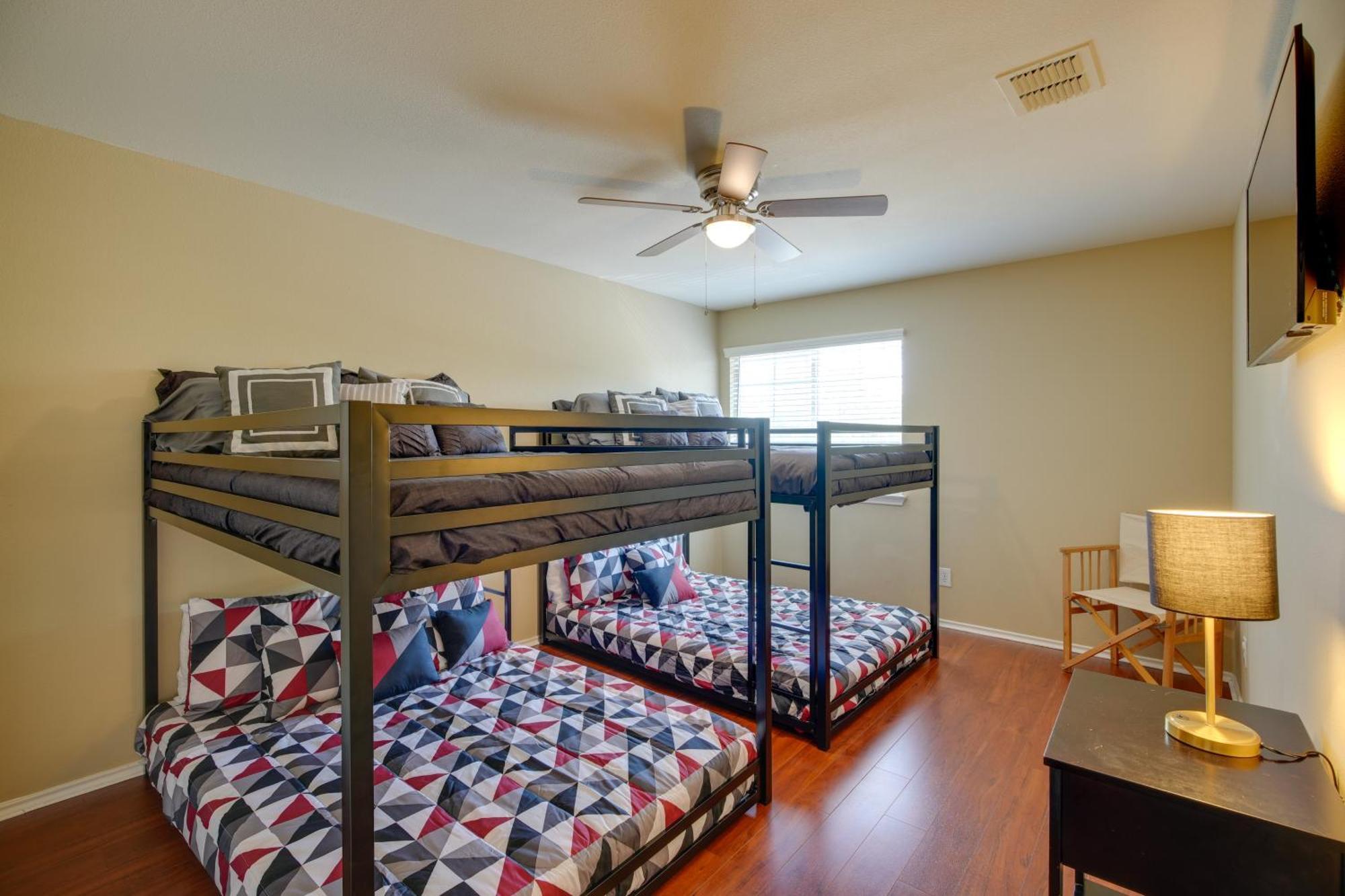 San Antonio Home With Pool Access Near Lackland Afb Bagian luar foto