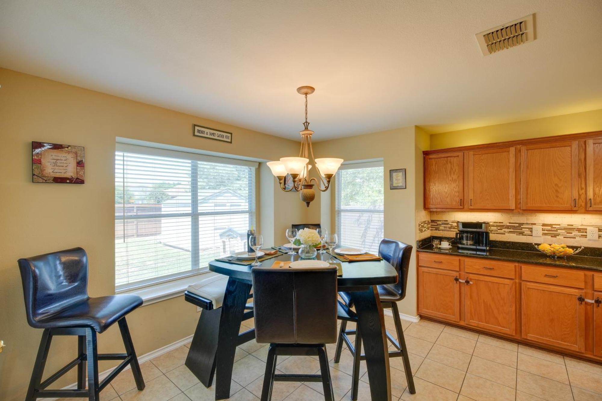 San Antonio Home With Pool Access Near Lackland Afb Bagian luar foto